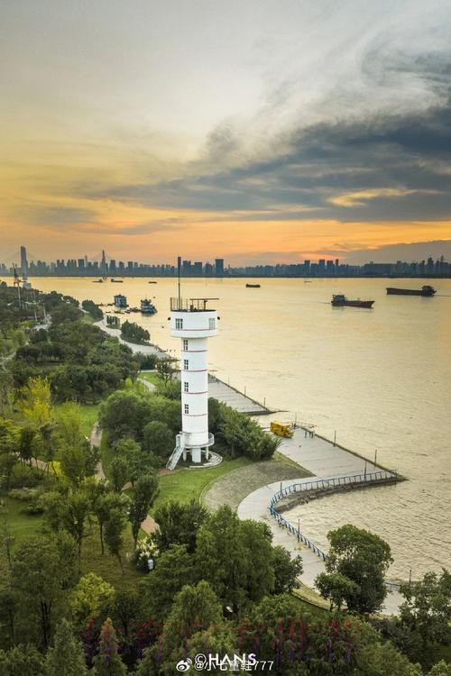 武汉赛区 | 渡过长江,便是晴天 武汉赛区 | 渡过长江,便是晴天